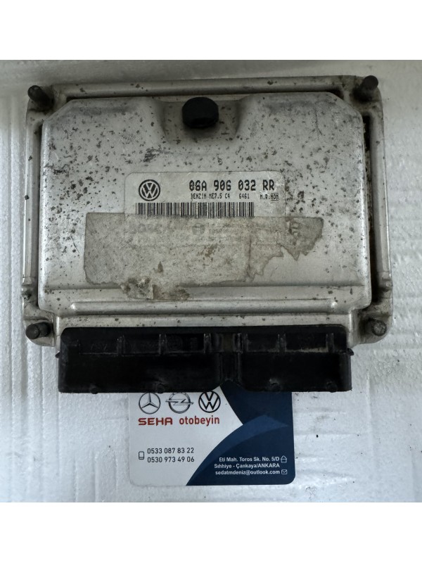 VW 06A 906 032 RR Motor Beyni ECU Benzinli