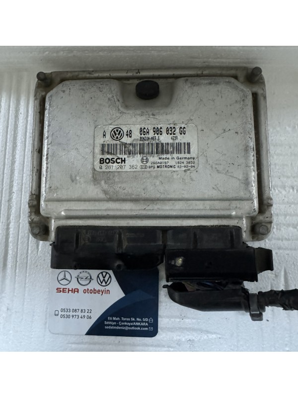 VW 06A 906 032 GG Bosch Motor Beyni ECU Benzinli